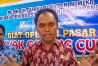Kepala Dinas Perindustrian dan Perdagangan Kabupaten Mimika, Petrus Pali Amba.