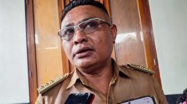 Dedy Paukoma, Kepala Distrik Mimika Baru.