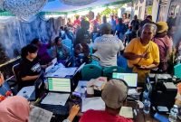 Tampak suasana kegiatan pelayanan Adminduk di Kantor Kelurahan Perintis, Jalan Pejuang, Distrik Mimika Baru, Kabupaten Mimika, Papua Tengah, Sabtu (26/11/2022).
