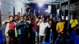 Foto bersama tim pelaksana Nataru Tirossa Kabupaten Mimika