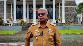 Wakil Bupati Mimika non aktif, Johannes Rettob. (Foto: Galeri Papua/Endy Langobelen) 