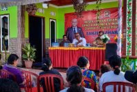 Tampak suasana reses I masa sidang I oleh Anggota DPRD Mimika dari Partai Gerindra, Tanzil Asharie, di RT 02 Kompleks Wowor, Kelurahan Kwamki Baru, Distrik Mimika Baru, Mimika, Papua Tengah, Senin (13/2/2023). 