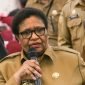 Penjabat Gubernur Papua Tengah, Ribka Haluk, saat memberikan atensi terhadap kasus hoaks yang marak terjadi di Papua.