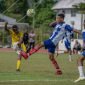 Laga uji tanding antara PFA Cenderawasih dan SSB Timika Putra di stadion Mimika Sport Complex, Timika, Papua Tengah, Sabtu (25/3/2023) sore. (Foto: Dok. Papua Football Academy) 