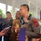 Kapolres Nabire, AKBP I Ketut Suarnaya SIK., S.H., saat diwawancarai awak media seusai pelaksanaan mediasi.