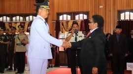 Pelantikan Pj Bupati Mimika, Valentinus Sudarjanto Sumito, S.I.P., M.Si., oleh Pj Gubernur Papua Tengah, Dr. Ribka Haluk, S.Sos., MM.