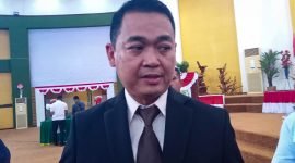 Penjabat Bupati Mimika, Valentinus Sudarjanto Sumito. 