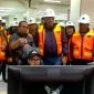 : Pj Gubernur Papua Barat, Paulus Waterpauw bersama rombongan saat melihat langsung sistem operasional PT Freeport Indonesia di Tembagapura, Mimika, Papua Tengah, Kamis (21/9/2023). (Foto: Istimewa/Humas Pemprov Papua Barat)