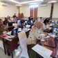 Suasana Dinas Koperasi dan UKM Kabupaten Mimika beri pelatihan pengelolaan keuangan berbasis aplikasi Zahir Accounting kepada pengusaha joperasi di Mimika. (Foto: Galeri Papua/Jefri Manehat)