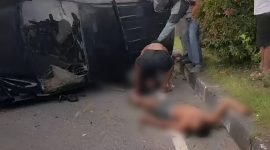Kecelakaan tunggal di Jalan Cendrawasih depan PT Auto Samudra, Timika, Papua Tengah, Jumat (15/92023).