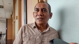 Kepala Bidang Sumber Daya Air pada Dinas PUPR Kabupaten Mimika, Samy Sahetapy. (Foto: Galeri Papua/Endy Langobelen)