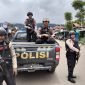 Aparat melakukan patroli dan terapkan sistem pengamanan kota di Pegunungan Bintang, Papua Pegunungan. (Foto: Istimewa/Satgas Humas Damai Cartenz)