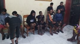 Para korban selamat dari penyerangan KKB di Yahukimo. (Foto: Istimewa/Satgas Humas Damai Cartenz 2023)