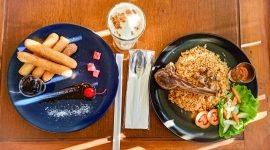 Menu promo food and beverage dengan tema Novemberia di Hotel Horison Ultima Timika, Papua Tengah. (Foto: Galeri Papua/Mohamad Wahyu)