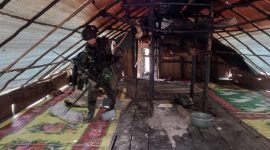 Aparat gabungan TNI-Polri menduduki markas KKB pimpinan Elkius Kobak. (Foto: Istimewa/Satgas Humas Damai Cartenz 2023)