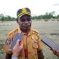 Pelaksana Tugas Kepala Dinas Komunikasi dan Informatika Kabupaten Mimika, Albertus Tsolme. (Foto: Galeri Papua/Endy Langobelen)
