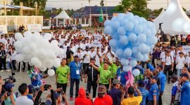 Pembukaan Porkab Mimika 2023 di Lapangan Timika Indah, Mimika, Papua Tengah, Senin (27/11/2023). (Foto: Galeri Papua/Moh. Wahyu Welerubun)