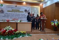 Pembukaan Bimbingan Manasik Haji Perdana oleh Wakil Bupati Mimika, Johannes Rettob. (Foto: Galeri Papua/Moh. Wahyu Welerubun)