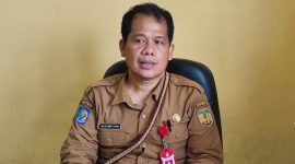 Kepala Badan Kesatuan Bangsa dan Politik Kabupaten Mimika, Yan Selamat Purba. (Foto: Galeri Papua/Endy Langobelen)