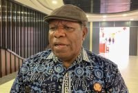 Kepala Dinas Sosial Kabupaten Mimika, Petrus Yumte. (Foto: Galeri Papua/Moh. Wahyu Welerubun)