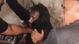 Roy Marten Howay, narapidana kasus pembunuhan dan mutilasi yang kabur dari Lapas Kelas II B Timika pada 23 Oktober 2023 lalu, dibekuk polisi pada Selasa (5/3/2024). (Foto: Istimewa/SatReskrim Polres Mimika)