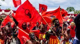 Pendukung PDIP di Kabupaten Mimika, Papua Tengah. (Foto: Galeri Papua/Endy Langobelen)