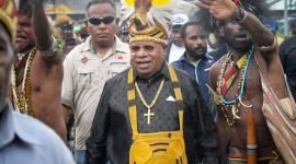 Bupati Mimika, Eltinus Omaleng. (Foto: Galeri Papua/Jefri Manehat)