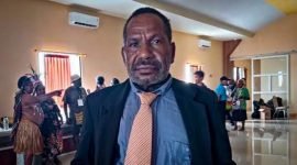 Ketua Organisasi Kaum Intelektual Amungme (OKIA), Yohanes Kemong. (Foto: Istimewa)