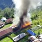 SD Negeri Inpres Pogapa, Distrik Homeyo, Kabupaten Intan Jaya, Papua Tengah, dibakar KKB, Rabu (1/5/2025). (Foto: Istimewa)