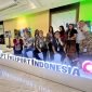 Para tenaga kesehatan profesional di Kabupaten Mimika berfoto bersama di sela-sela mengikuti Bali International Neurovascular Intervention Conference (BLINC) di Nusa Dua, Bali, pada 25-27 April 2024. (Foto: Istimewa/Corporate Communication PTFI)