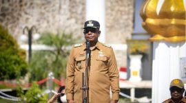 Wakil Bupati Mimika, Johannes Rettob.  (Foto: Istimewa)