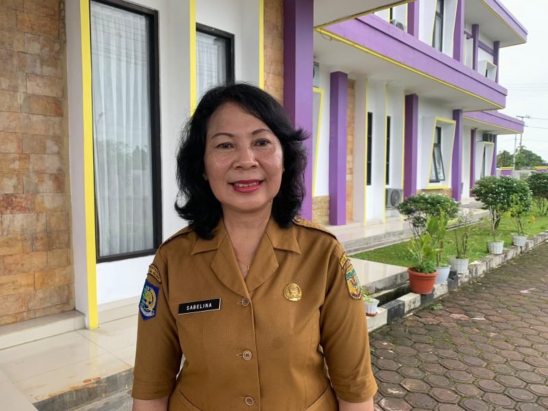 Kepala Dinas Peternakan dan Kesehatan Hewan (Disnakkeswan) Kabupaten Mimika, drh Sabelina Fitriani. (Foto: Galeri Papua/Moh. Wahyu Welerubun)