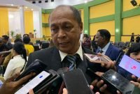 Kepala Dinas PUPR Kabupaten Mimika, Dominggus Robert Mayaut. (Foto: Galeri Papua/Moh. Wahyu Welerubun)