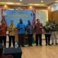 Foto bersama pada pembukaan sosialisasi. (Foto: Galeri Papua/Moh. Wahyu Welerubun)