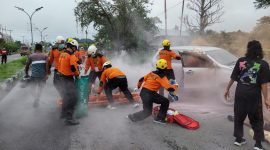 Simulasi penanganan korban kecelakaan oleh Tim Potensi SAR. (Foto: Istimewa)