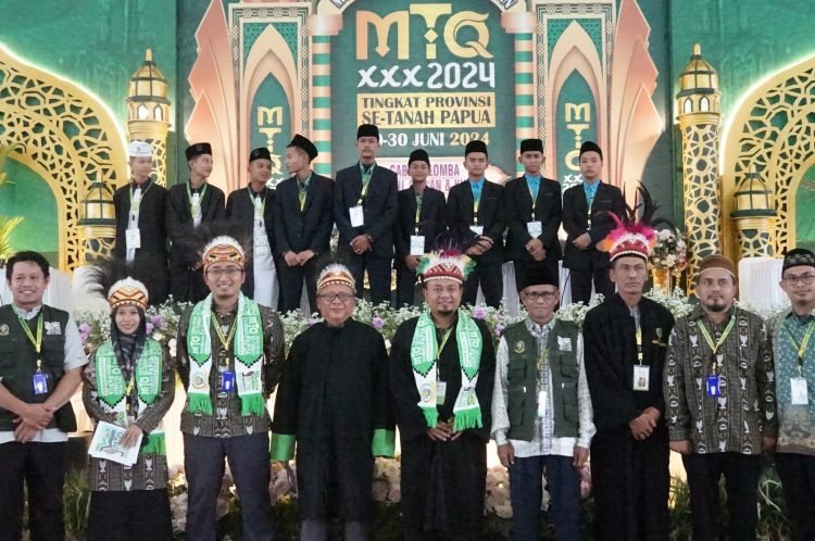 Foto bersama Majelis Hakim usai menyaksikan berlangsungnya pelaksanaan MTQ.  (Foto: Istimewa)