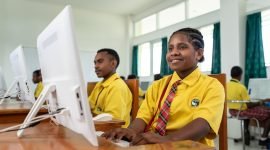 Anak-anak sedang mengikuti pembelajaran dari Sekolah Asrama Taruna Papua (SATP). PT Freeport Indonesia (PTFI) bersama Yayasan Pemberdayaan Masyarakat Amungme dan Kamoro (YPMAK) mendirikan SATP pada 2007. (Foto: Istimewa/Corporate Communication PTFI)