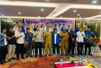 Foto bersama jajaran pengurus dan Forkopimda yanh hadir. (Foto: Galeri Papua/Moh. Wahyu Welerubun)