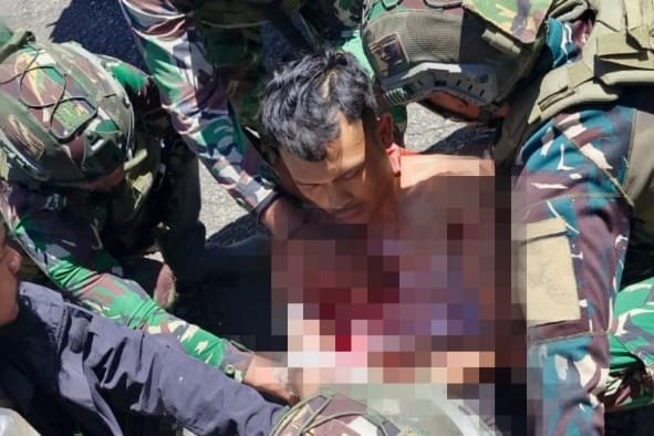 Salah satu personel TNI Satgas 509/BY TK Titigi ditembak TPNPB-OPM di Intan Jaya, Papua Tengah, Rabu (31/7/2024). (Foto: Istimewa)