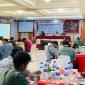 Suasana sosialisasi oleh Bawaslu Mimika di Ballroom Hotel Cenderawasih 66. (Foto: Galeri Papua/Moh. Wahyu Welerubun)