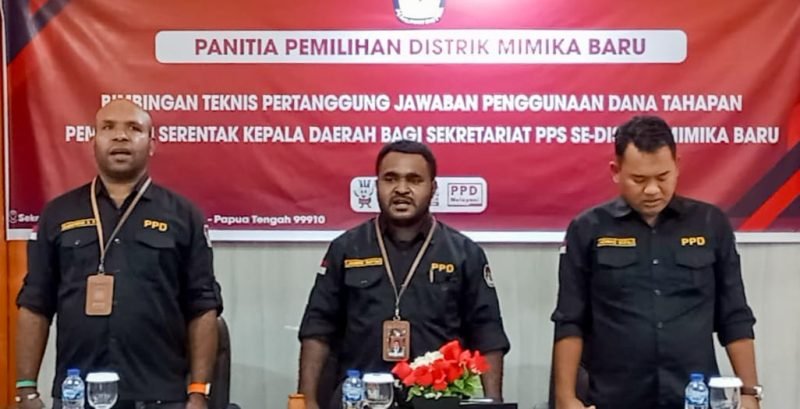 Pelaksanaan bimtek penyusunan LPJ penggunaan dana tahapan Pilkada serentak 2024 oleh PPD Mimika Baru di Ballroom Hotel Grand Tembaga, Jalan Yos Sudarso, Timika, Papua Tengah, Jumat (6/9/2024). (Foto: Istimewa/PPD Miru)
