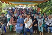 Bakal calon Wakil Bupati Mimika, Yusuf Rombe, menghadiri undangan pengajian warga Muslim di SP2, Jalur 3, Timika, Papua Tengah. (Foto: Istimewa/Tim AIYE)