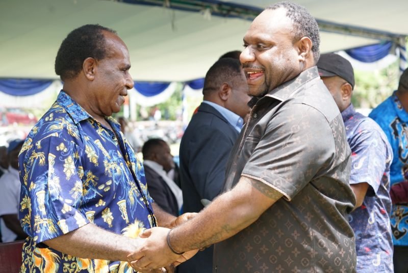 Alex Omaleng hadir di kegiatan Rapat Kerja Daerah (Rakerda) II Gereja Kemah Injil Indonesia (GKII) Klasis Iwaka Mimika. (Foto: Istimewa/Tim AIYE)