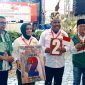 Maximus Tipagau dan Peggi Patricia Pattipi mendapatkan nomor urut 2 dalam Pilkada Mimika tahun 2024. (Foto: Galeri Papua/Endy Langobelen)