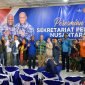 Foto bersama AIYE dan para relawan Pelangi Nusantara. (Foto: Istimewa/Tim AIYE)
