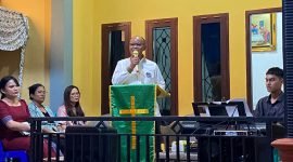 Yusuf Rombe hadiri Ibadah persekutuan lingkup IKT. (Foto: Istimewa/Tim AIYE)