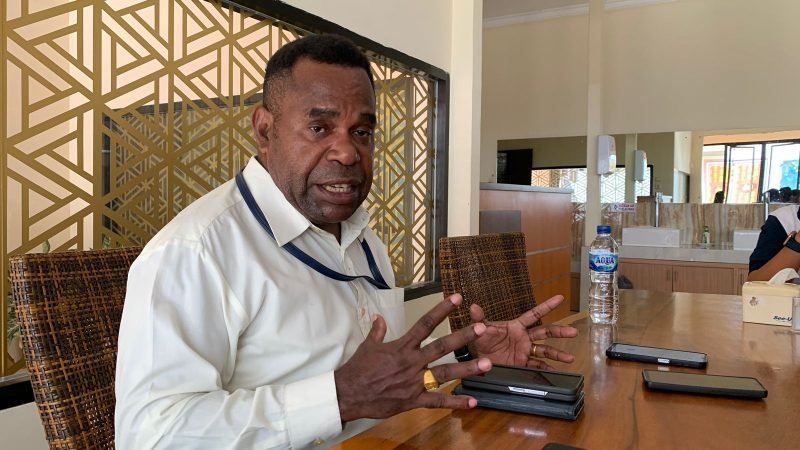 Ketua MRP Papua Tengah, Agustinus Anggaibak. (Foto: Galeri Papua/Wahyu)
