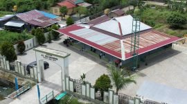 Masjid Al Mujahidin di Pondok Amor yang pernah dibantu oleh Yusuf Rombe, Calon Wakil Bupati Mimika. (Foto: Istimewa/Tim AIYE)