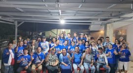 Warga Manado di Mimika menyatakan sikap mendukung Paslon AIYE. (Foto: Istimewa/Tim AIYE)