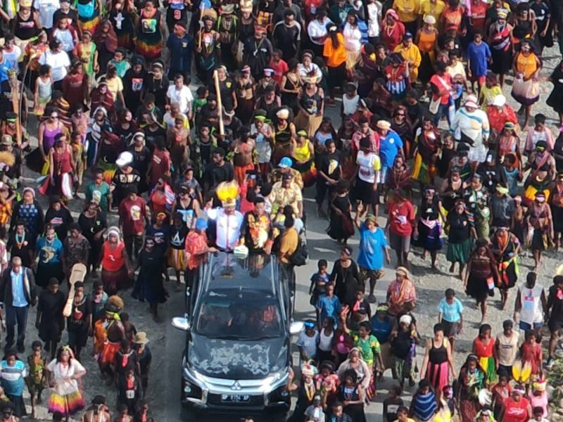 Kampanye penutupan pasangan calon Bupati dan Wakil Bupati Nduga nomor urut 1, Namia Gwijangge dan Obed Gwijangge. (Foto: Istimewa/Tim NAMED)